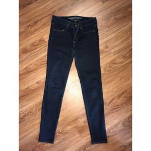 American Eagle High Waisted Jeans